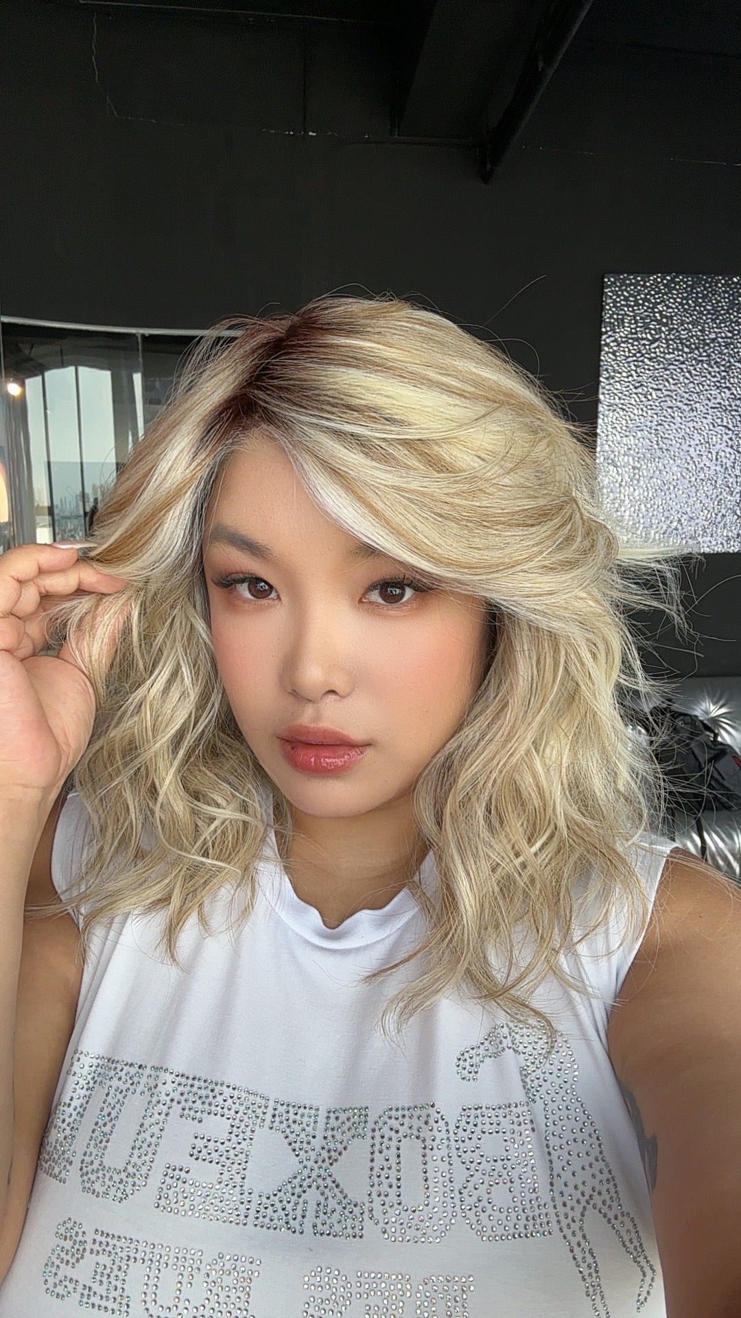 [PRE-ORDER] JBEXTENSION 16 Inches Mix Blonde Curly Pre-Cut Side Part Snowflake Lace Frontlace Glueless Wig JESSICA【BENDY EAR TABS】