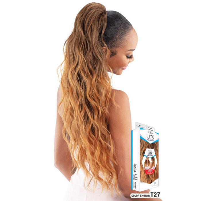 Shake N Go Equal Lite Drawstring Ponytail - LOOSE WAVE 28"