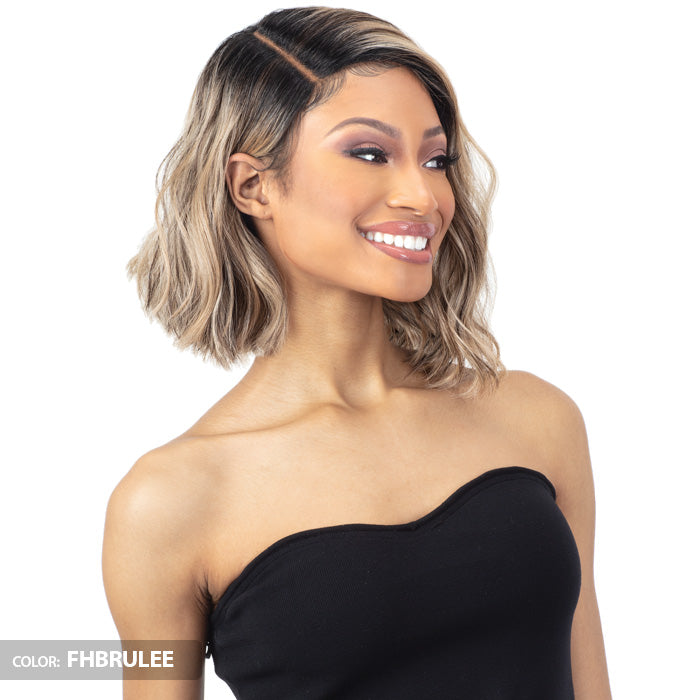Shake N Go Organique Bob Life HD Lace Front Wig - MARION