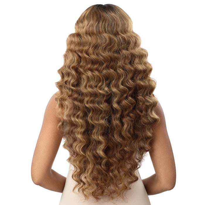 Outre Synthetic Melted Hairline Layered Wavy HD Lace Front Wig - BRIALLEN
