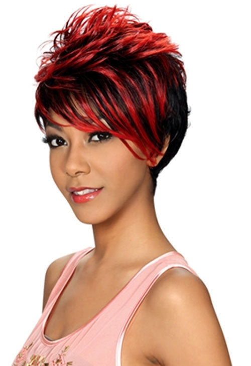 Hollywood Sis CELEB H LEONIE