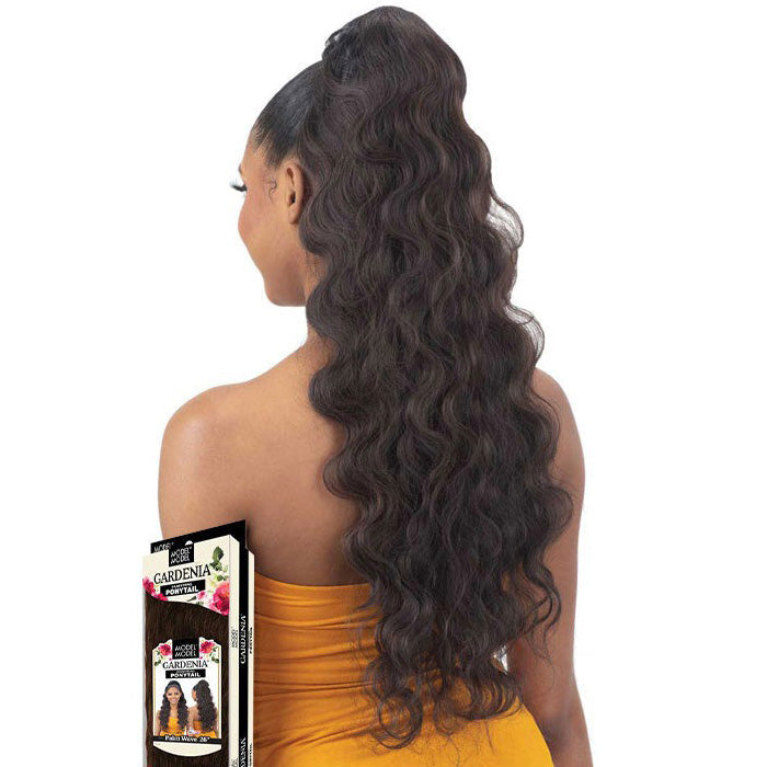 Model Model Gardenia Drawstring Ponytail - PALM WAVE 26"