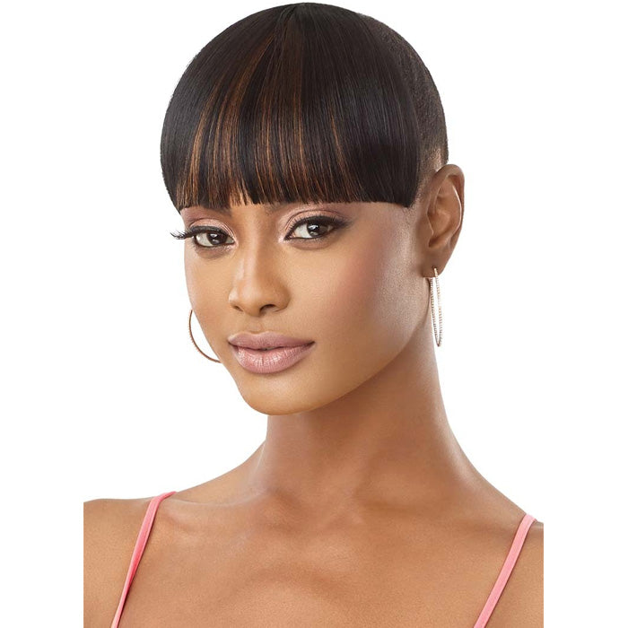 Outre Pretty Quick Clip-on Bang - CLASSIC BLUNT BANG