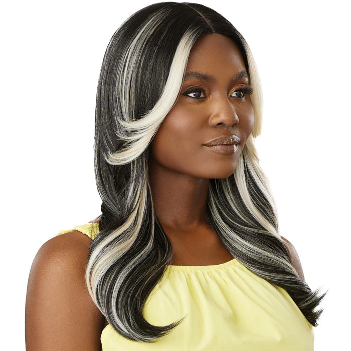 Outre The Daily Wig Hand-Tied Lace Part Wig - KERA