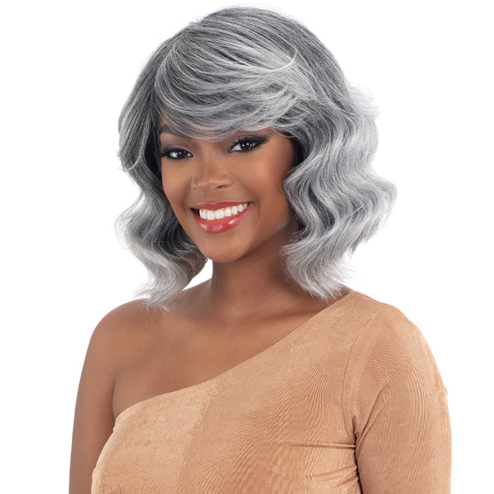 Shake N Go Legacy Human Hair Blend Full Wig - CHICAGO